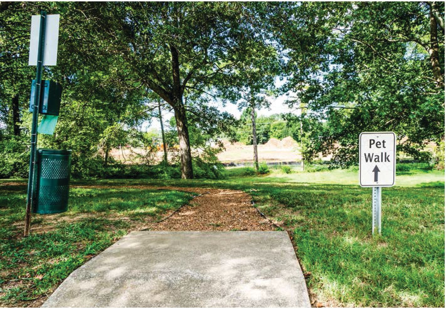 865 Bellevue Apartments Image 16