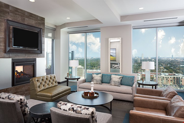 Skyhouse River Oaks Image 10