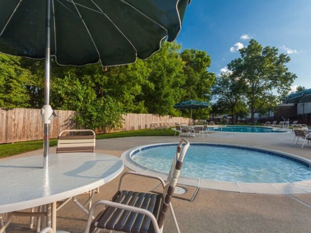 Regency Woods Image 22