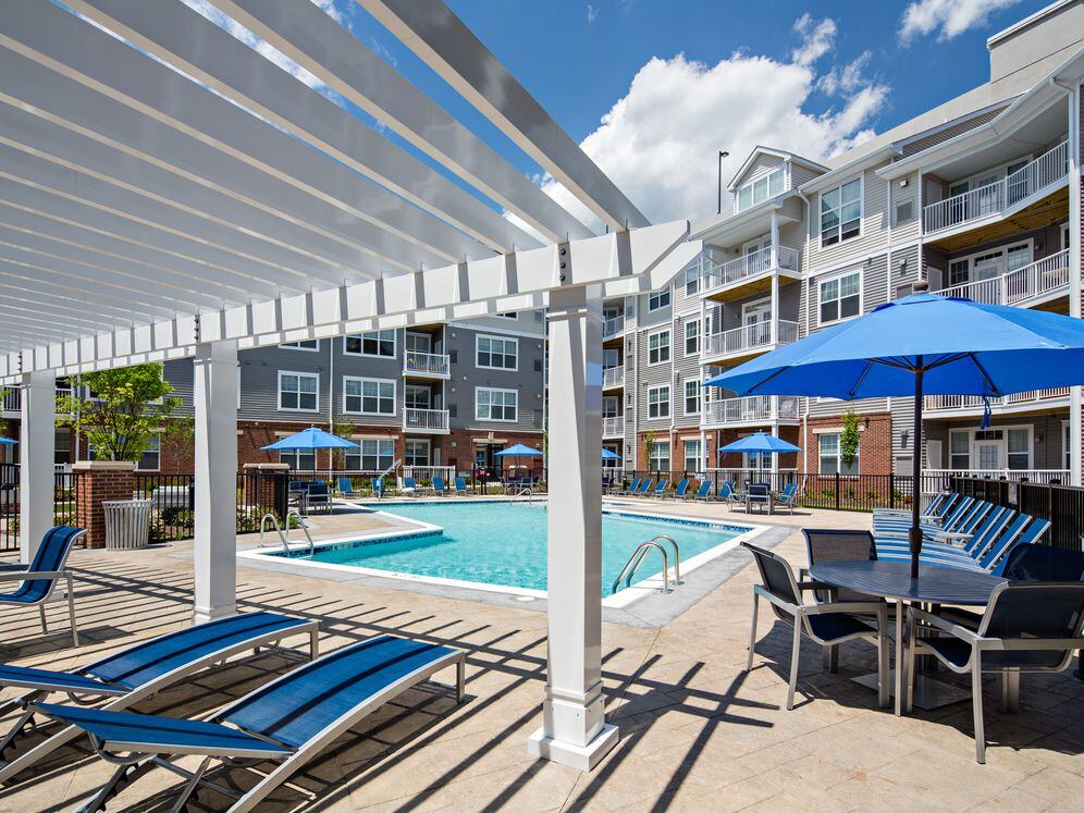 Swimming Pool with Sundeck