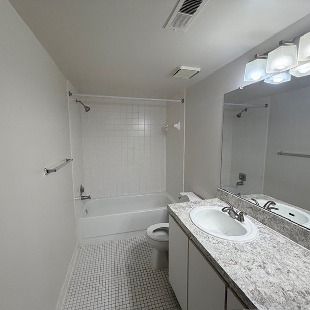 Eastwood Village Apartments Image 18