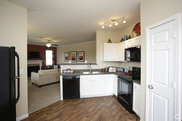 Manor Homes Of Fox Crest Image 13