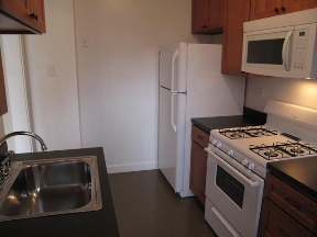 Birchwood Manor Apartments Image 14