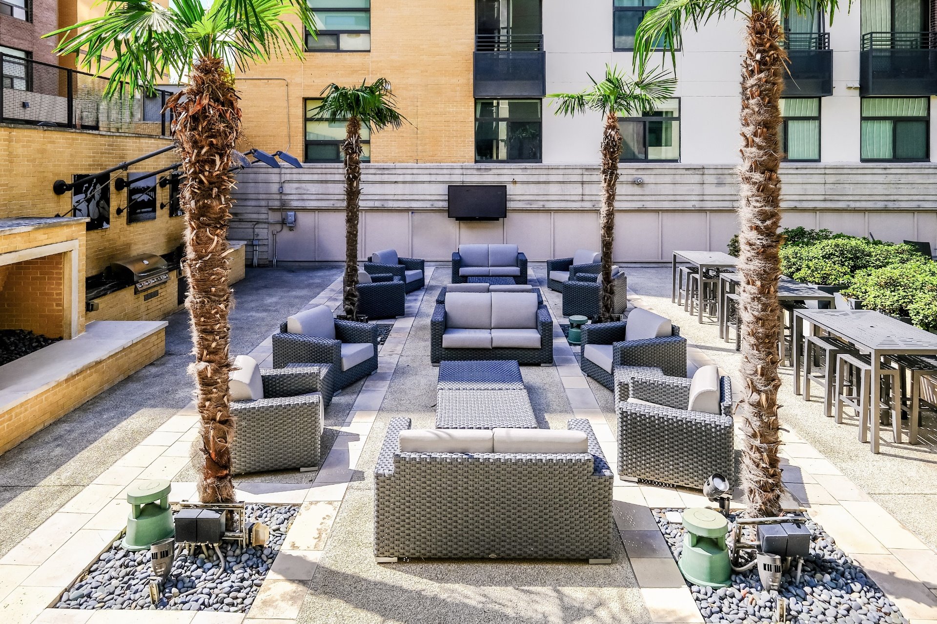 Berkshire Riverview Image 14