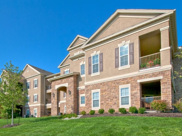 The Fairways at Corbin Park Image 3