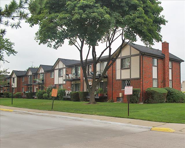 Bristol Village Image 5