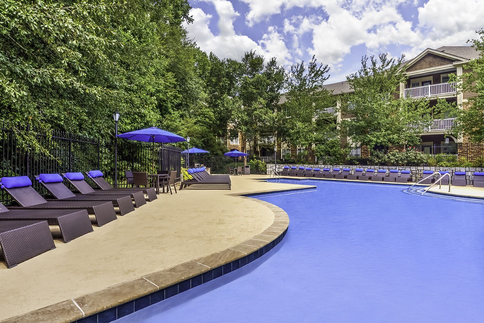 Camden Deerfield Image 17