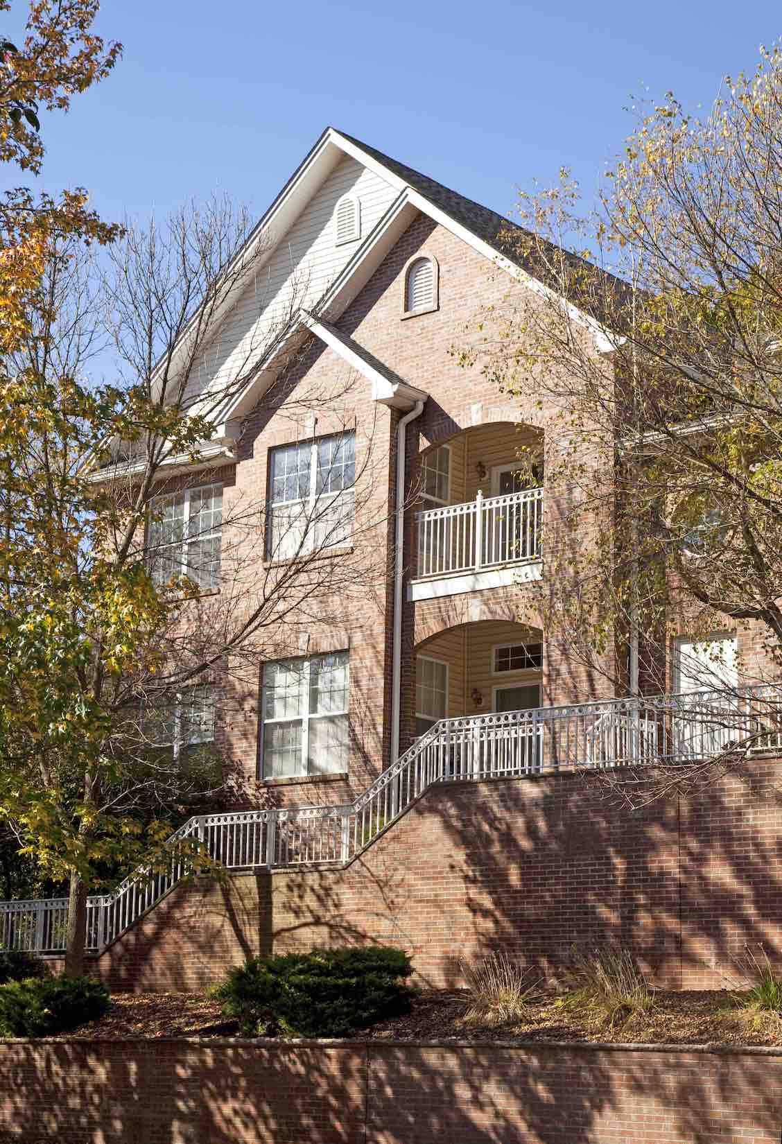 LaFayette Court Image 1