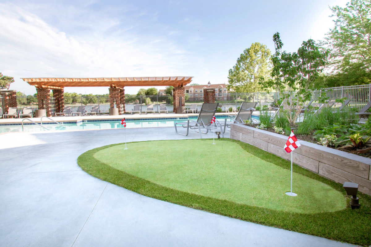 Westport on the Lake Image 3