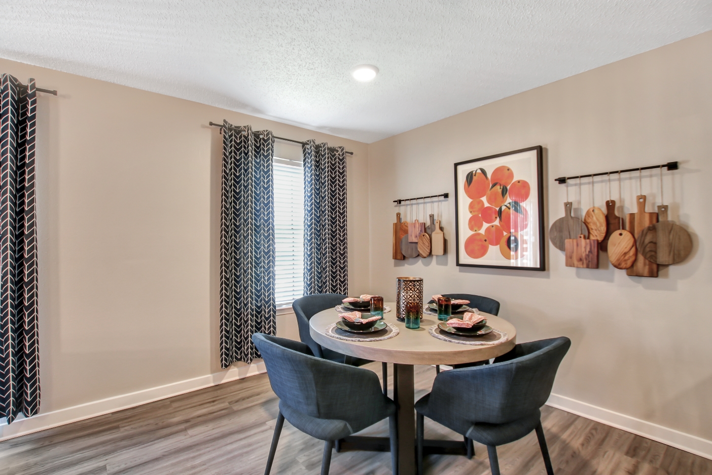 Lockhart Apartment Homes Image 8