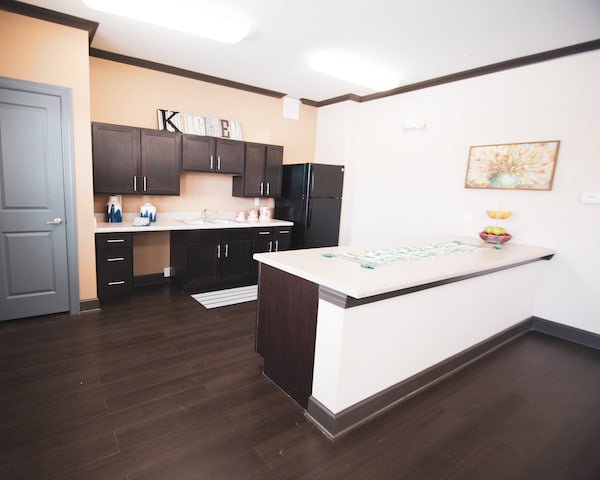 Sansom Pointe Senior Image 6