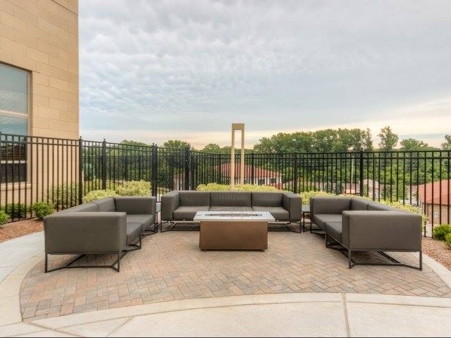 The Residences at the Streets of St Charles Image 5