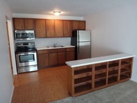 Burnsville Pointe Apartments Image 4