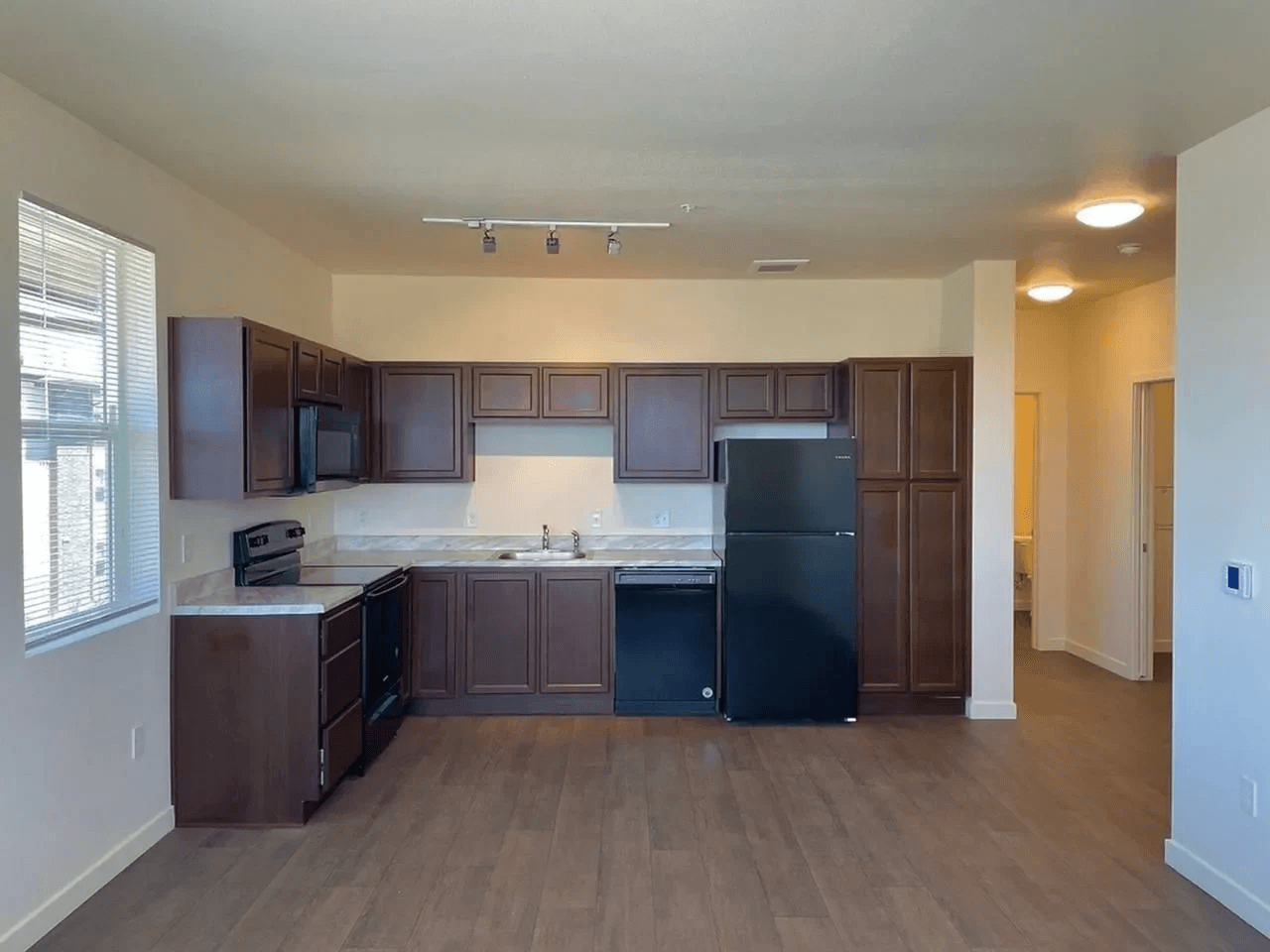 Range View Apartments  Image 21