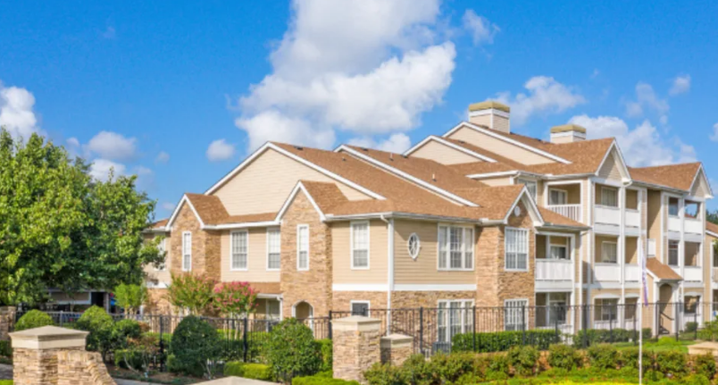 The Lodge at West Oaks Image 4