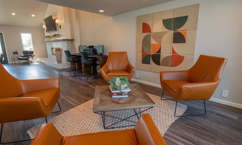 Fox Run Apartments  Image 4