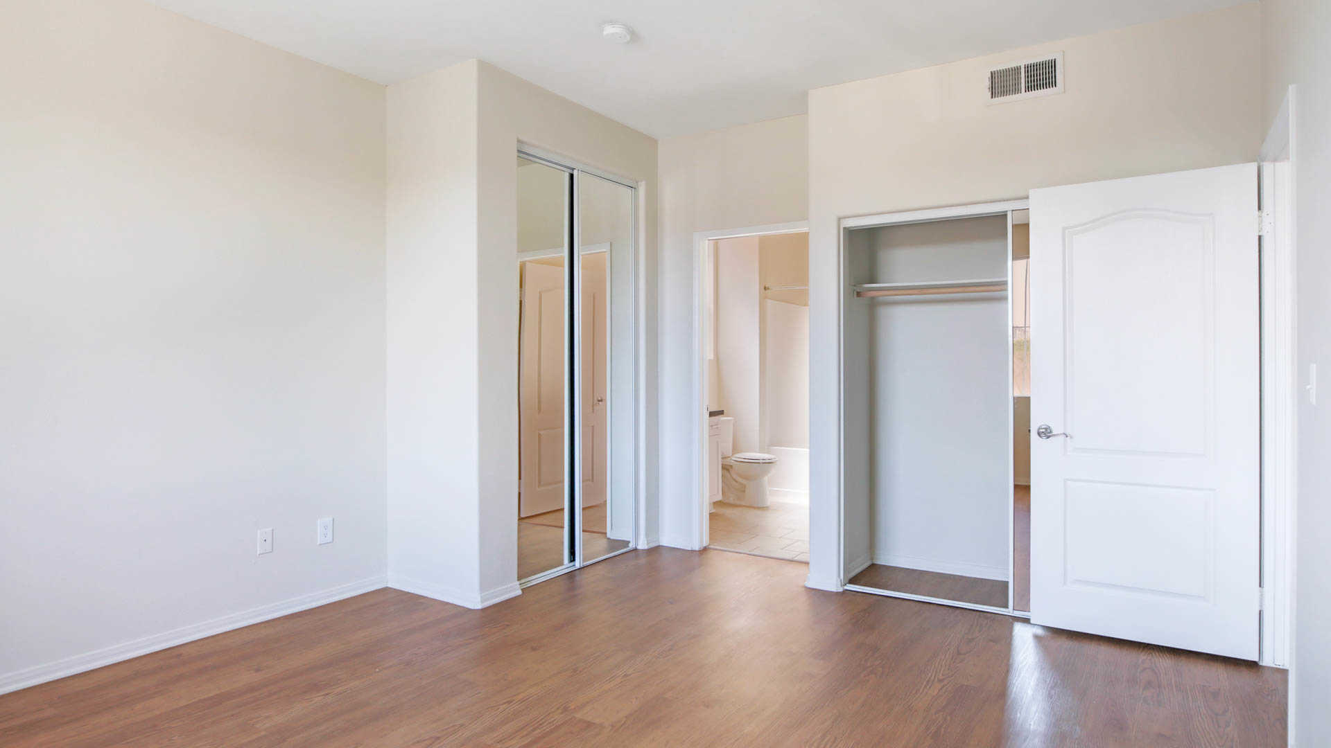 Westside on Beloit  Image 12