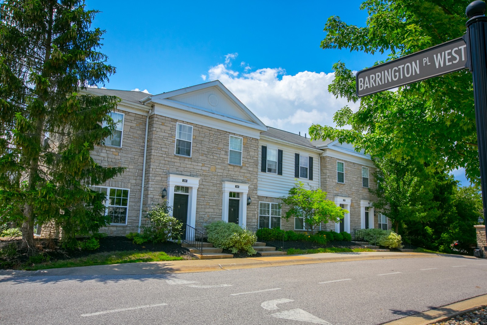 Townhomes at The Residence at Barrington in Aurora, Ohio