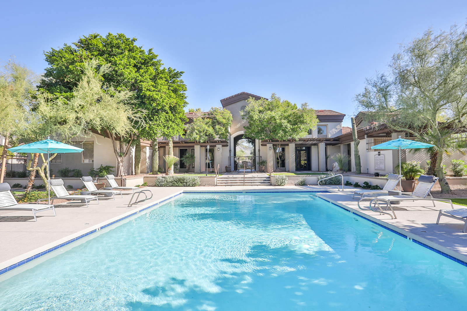 Kota North Scottsdale Image 18