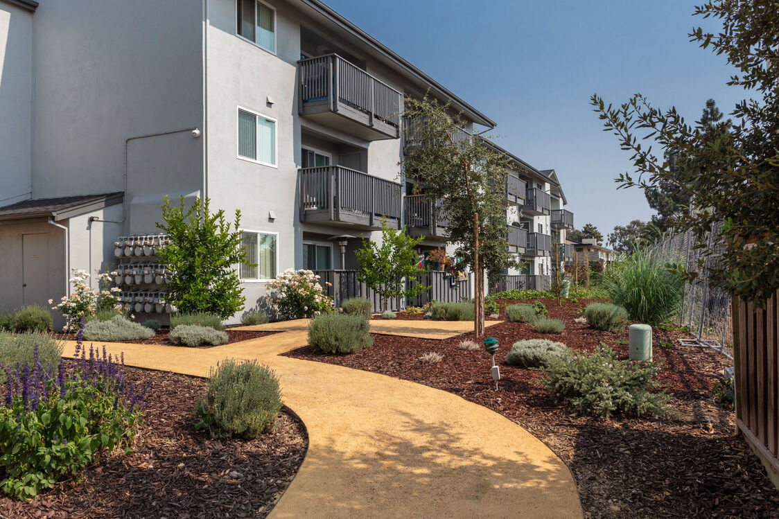 Crestview Terrace Image 3