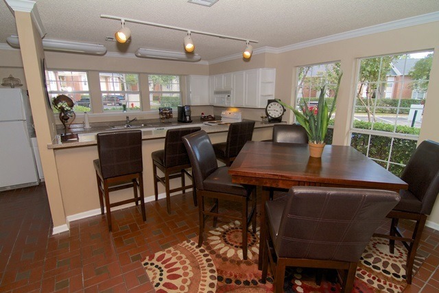 Villas at Shadow Oaks Image 9