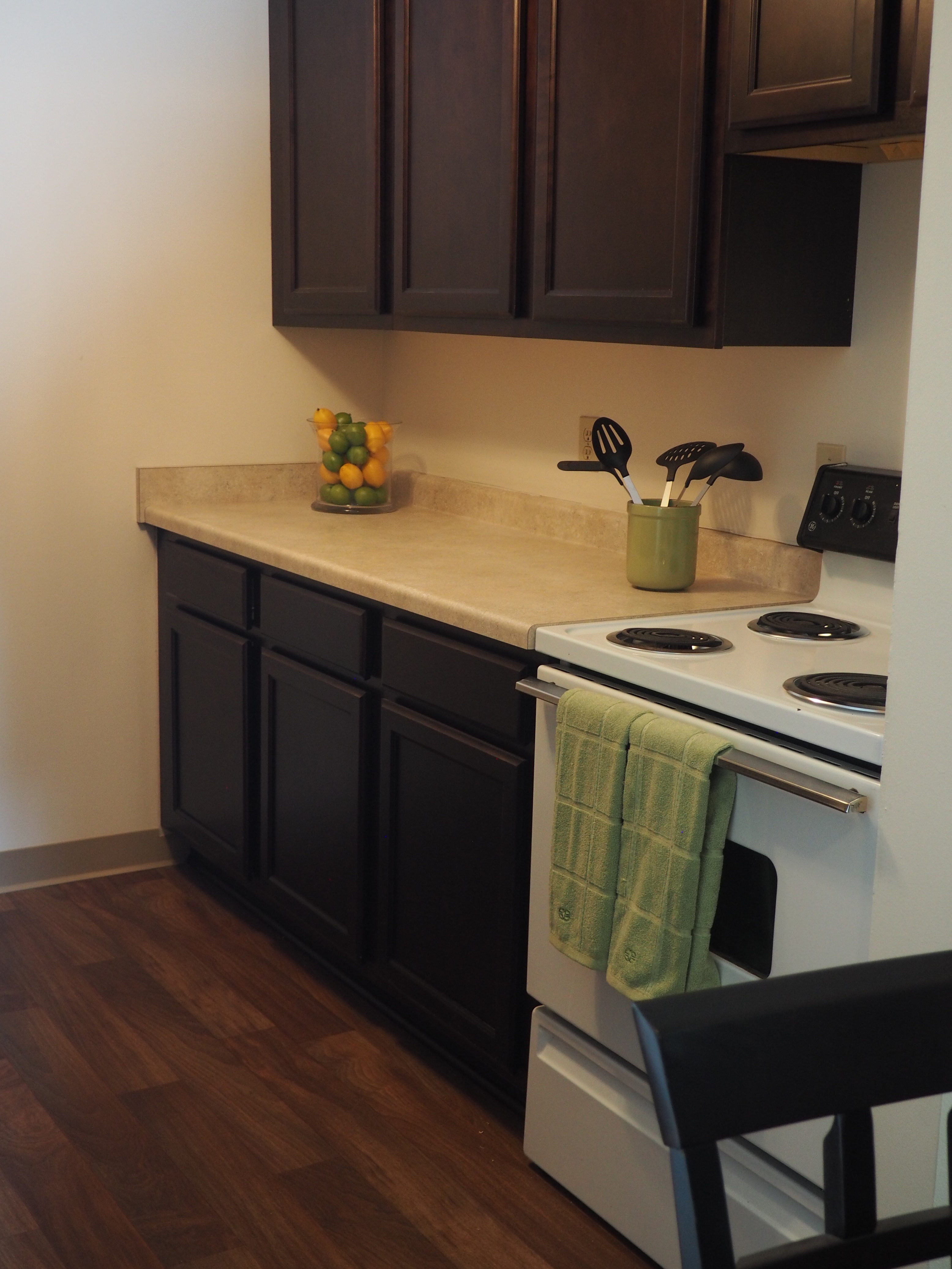 Hampden Square Apartments Image 9