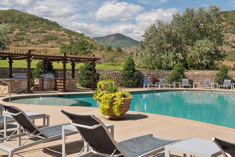 Dakota Ridge Image 10