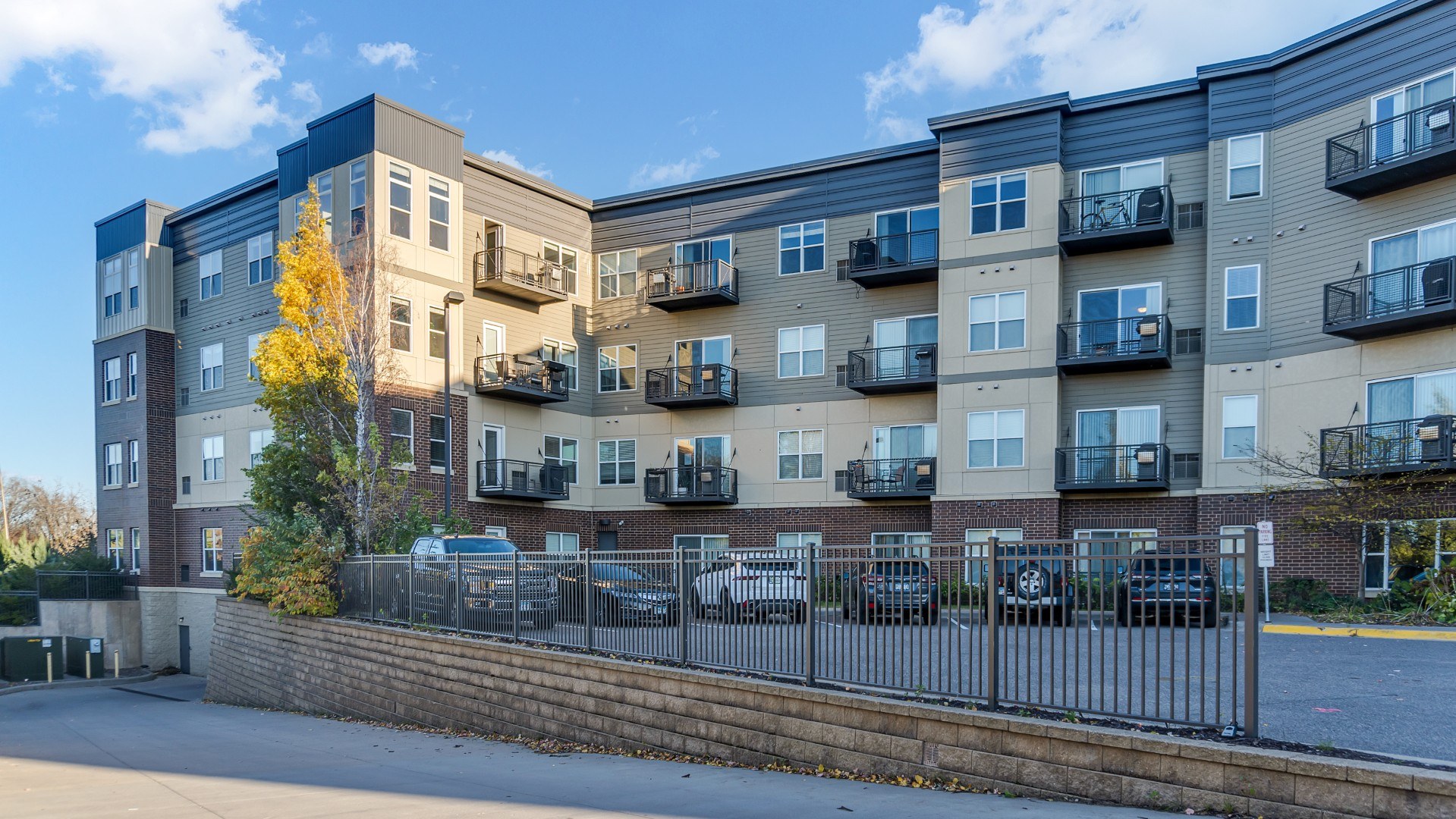 Overlook on the Creek Image 91