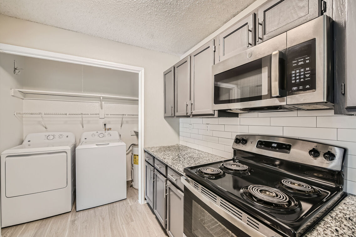 Tall Timbers Apartments Image 8