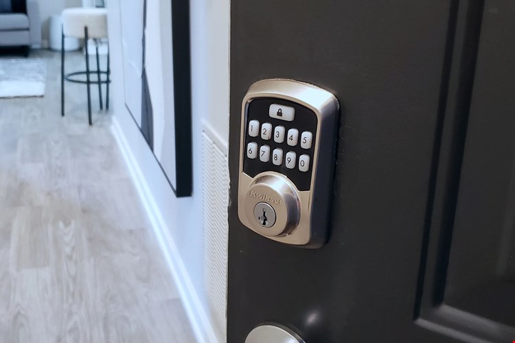 Seamlessly access your apartment with our cutting-edge smart locks available with every apartment home!