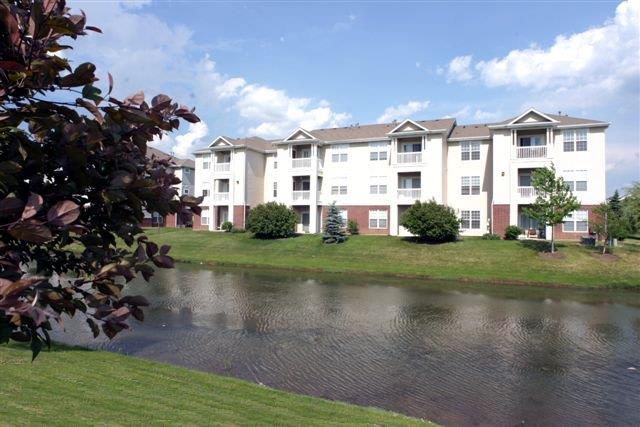 Remington Apartments Image 9