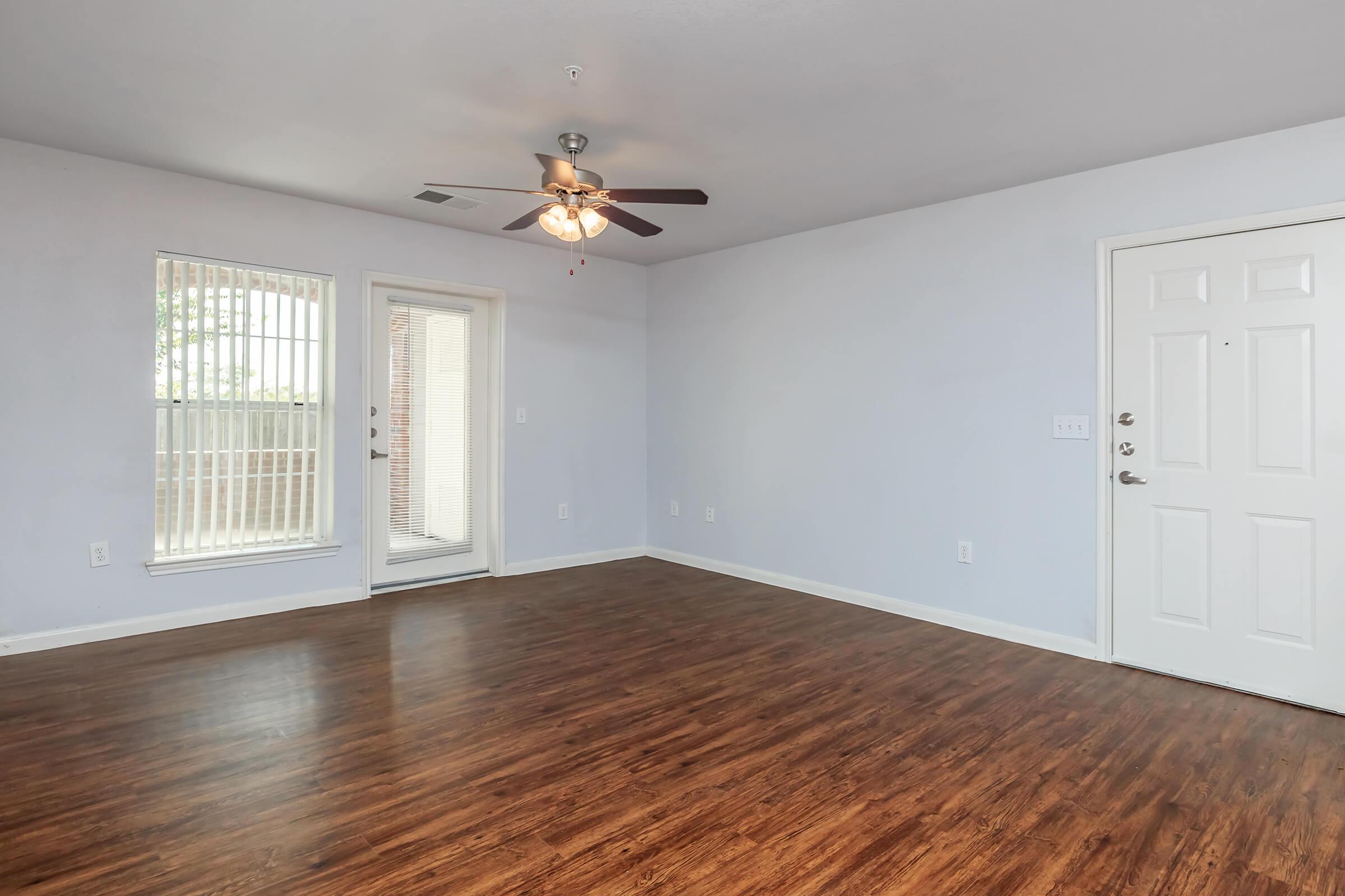 Cambridge Villas Image 9