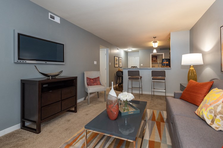 Hanover Crossing  Image 18