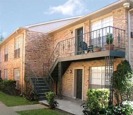 Ole Towne Apartments Image 3