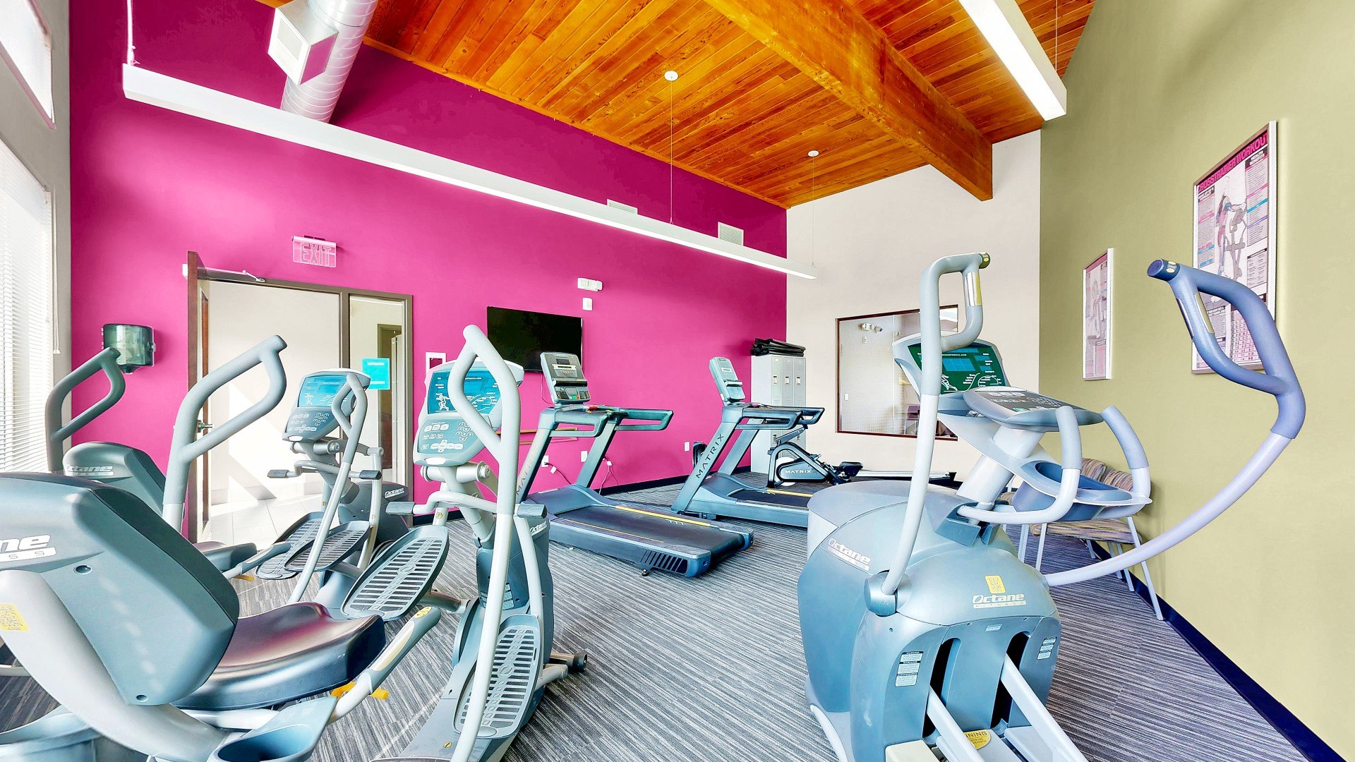 Shoreview Grand Image 15