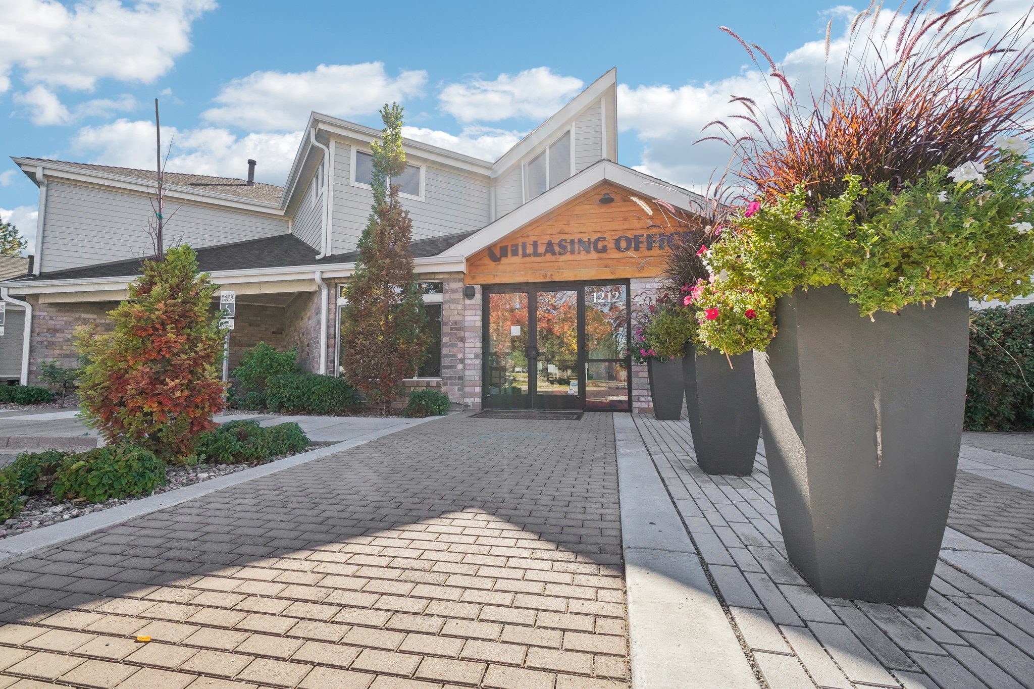 Pavilions at Silver Sage Apartments Image 7