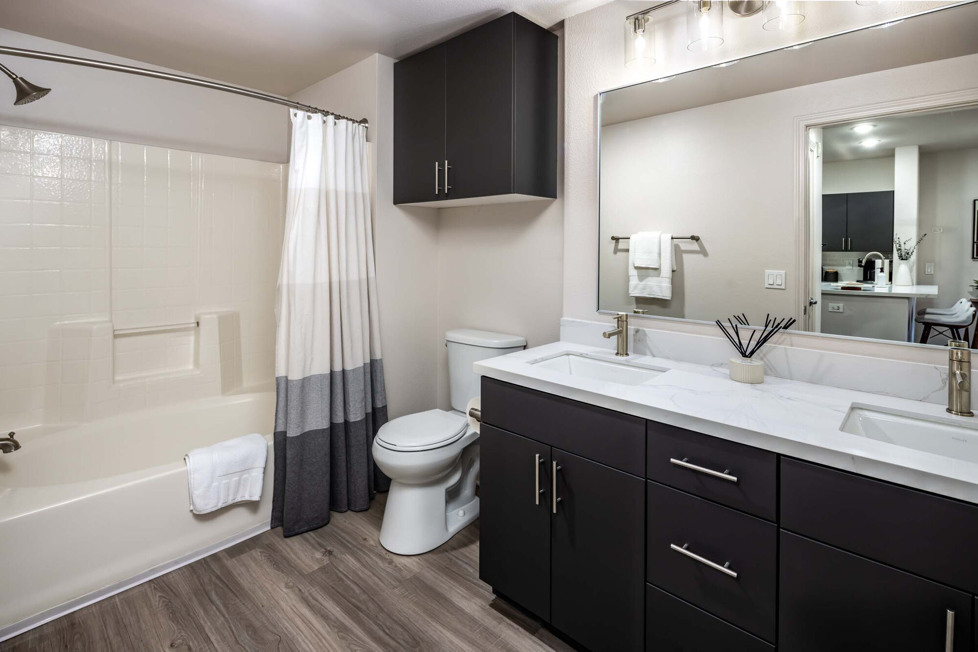 Camden Tuscany Image 25