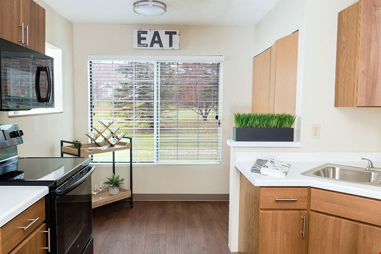 Mequon Trail Townhomes Image 6