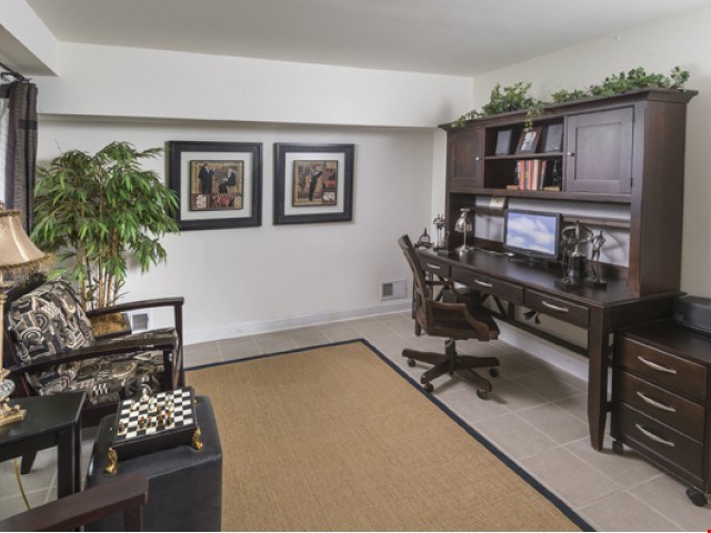 Camelot at LaMer Image 15