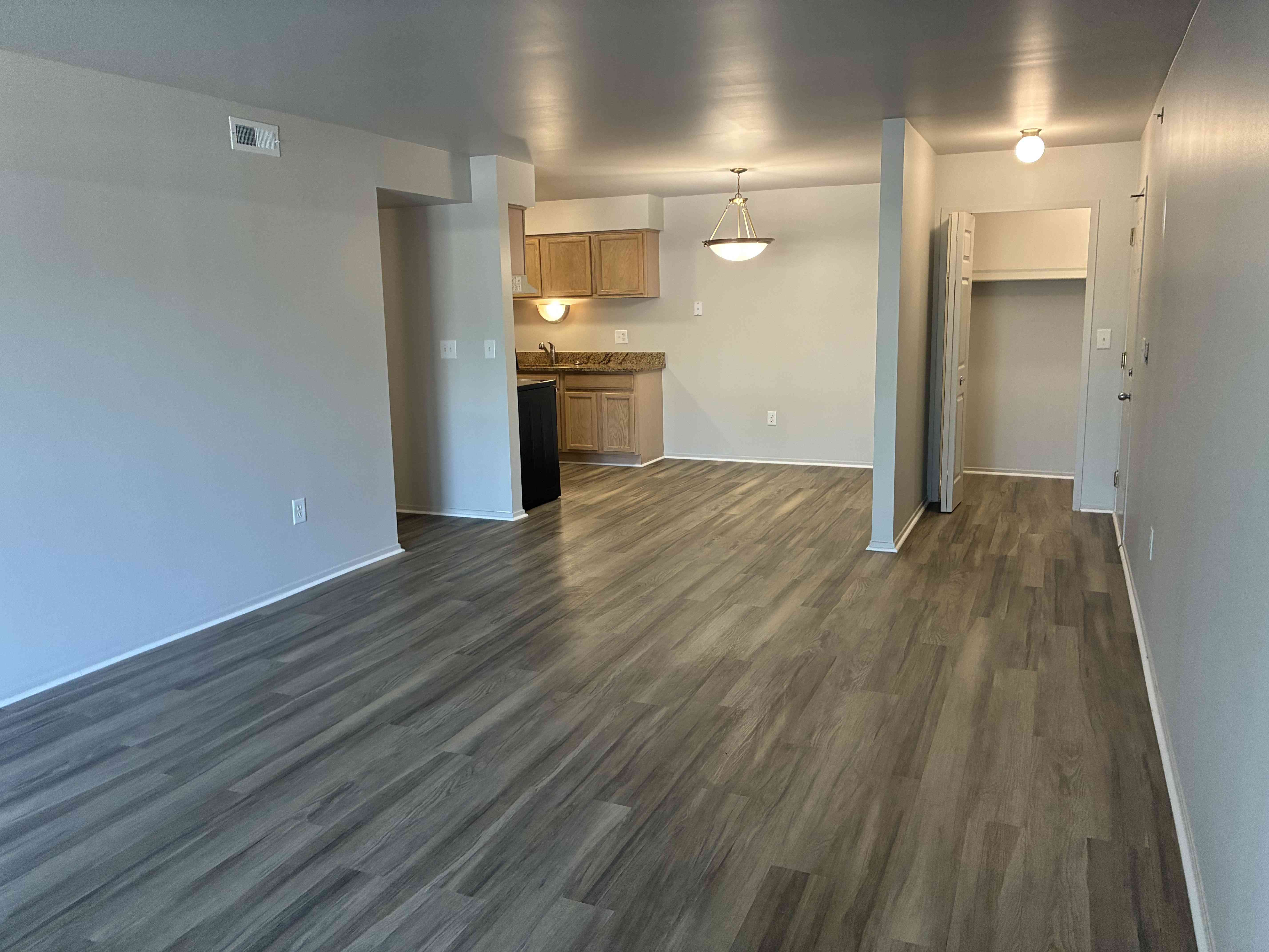 Prentiss Pointe Apartments Image 237