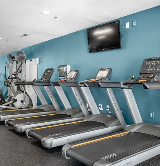 Marquis at Texas Street Image 3