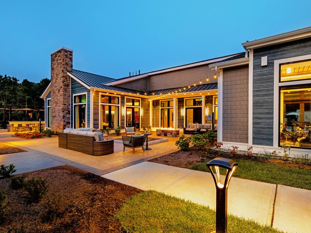 Courtyard with fire pit and lounge seating