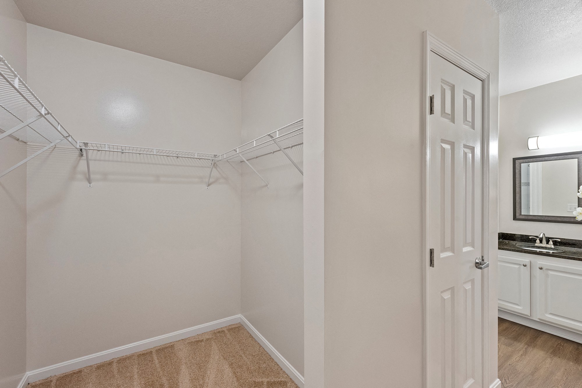 Roebling Row Image 79