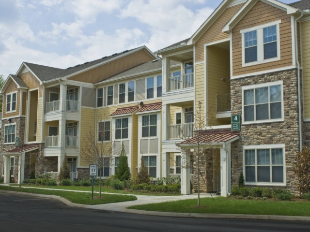 Grove at Waterford Crossing Image 2