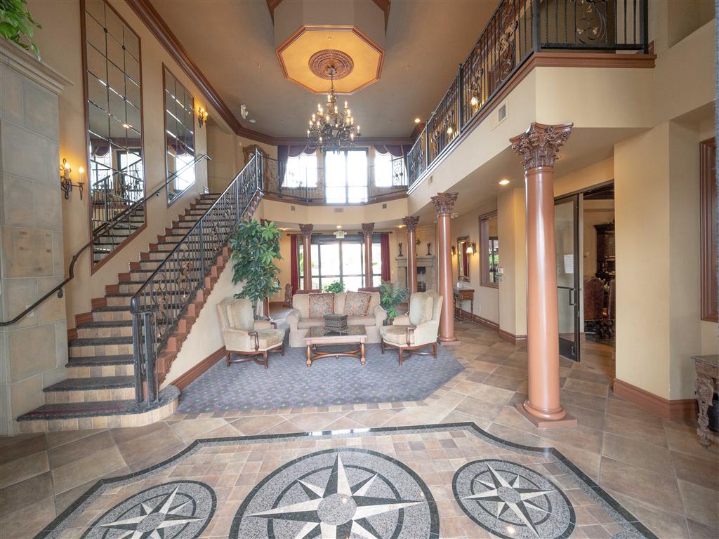 Dominion Courtyard Villas Image 2