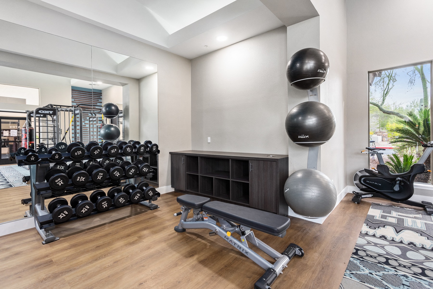 Kota North Scottsdale Image 11