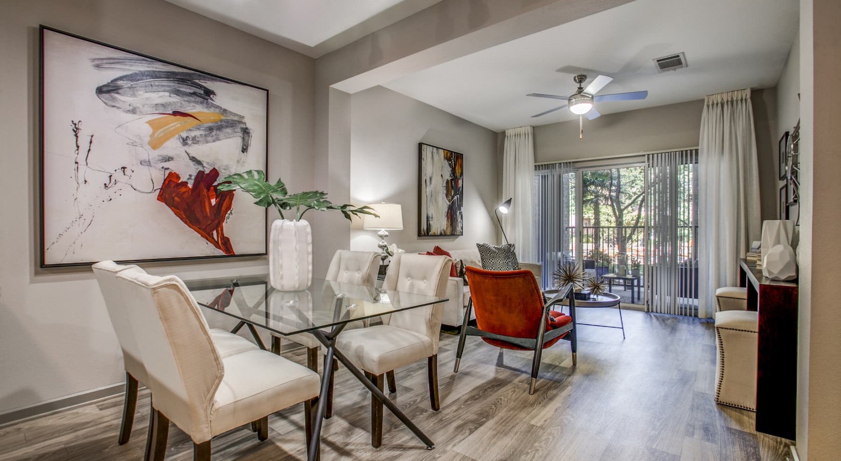 Galatyn Station Image 7