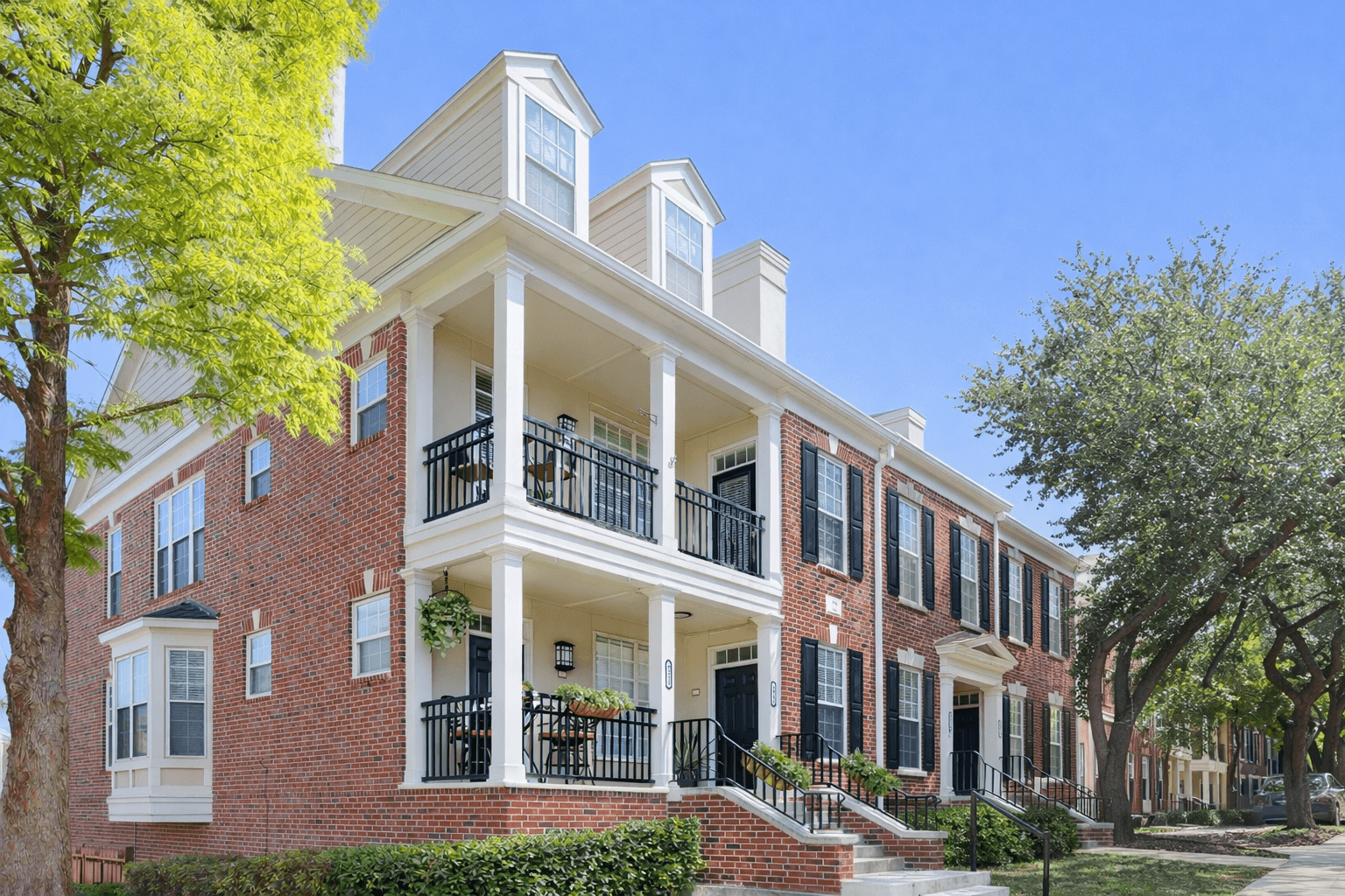 The Caruth Townhomes in Dallas, Texas