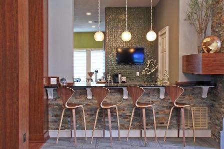 Creekside Apartments Image 13