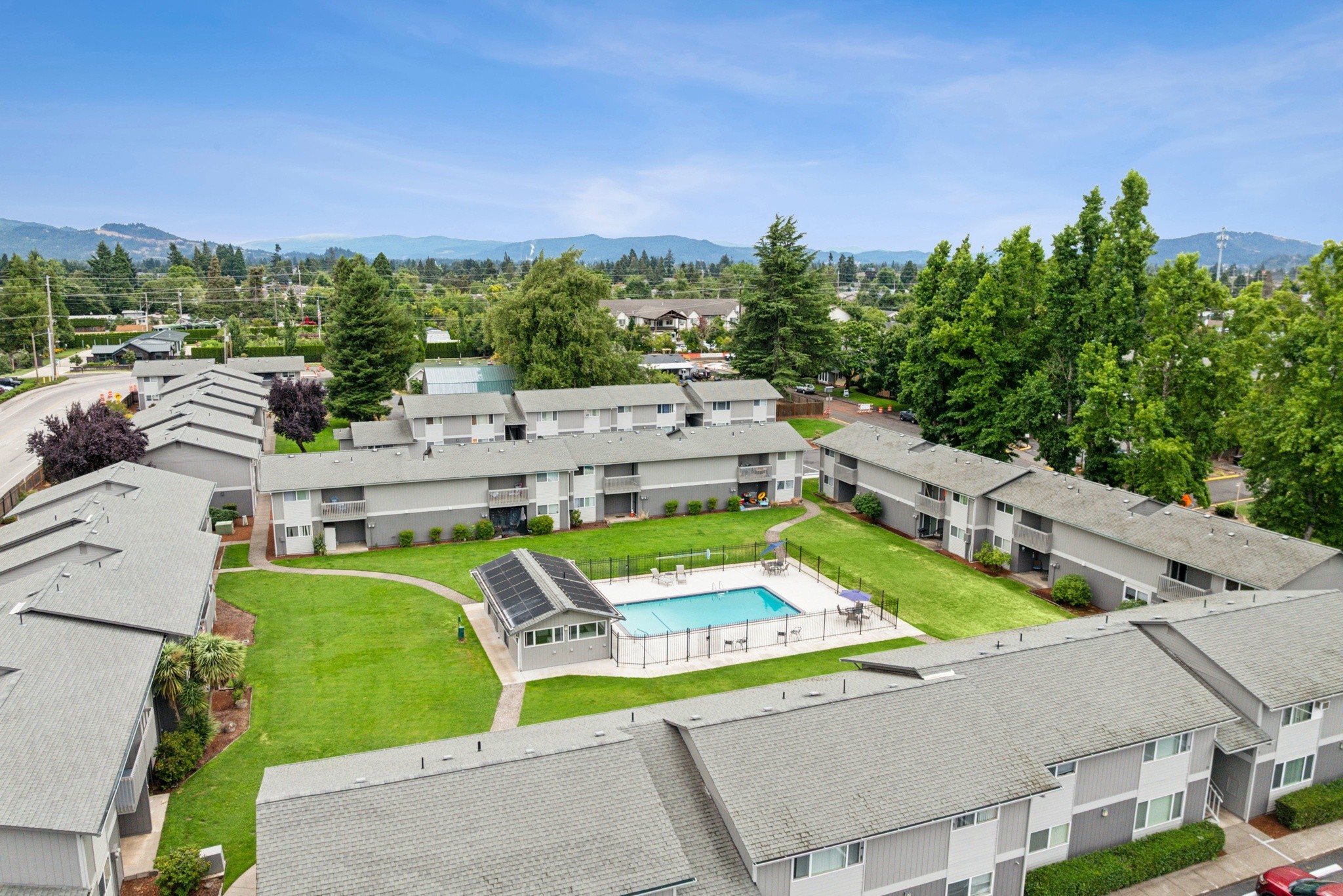 Sequoia Apartments Image 1